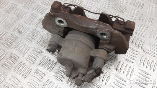 Суппорт тормозной передний левый ford focus 3 (9SV