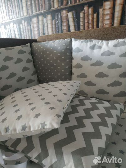 Бортики в детскую кроватку