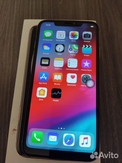 Ирушечный телефон