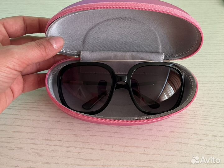 Солнцезащитные очки женские