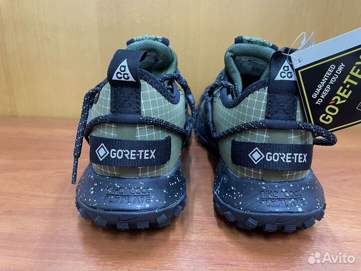 Кроссовки nike acg mountain fly gore tex