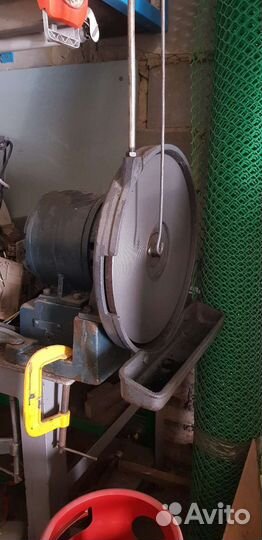 Станок для заточки ножей для стрижки овец