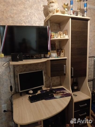 Компьютерный стол со шкафом бу