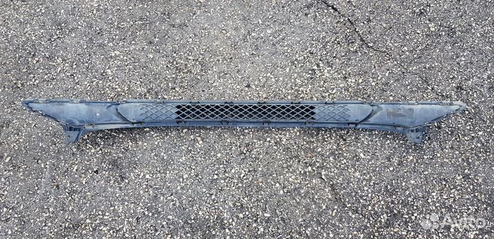 Hyundai Solaris 2 Решетка переднего бампера