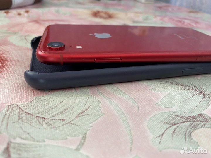 iPhone Xr, 64 ГБ
