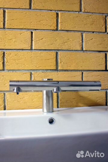 Сенсорный смеситель 3в1