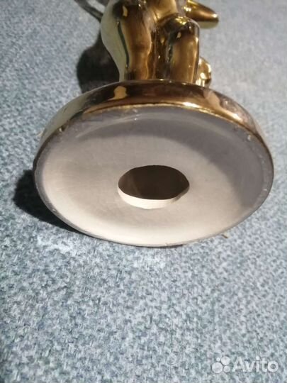 Подсвечник статуэтка