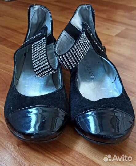 Туфли для девочки 32