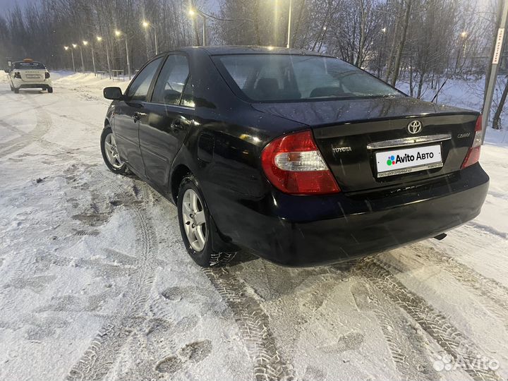 Toyota Camry 2.4 МТ, 2003, 306 000 км