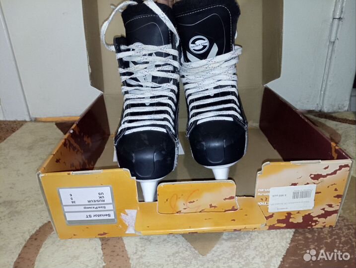 Коньки хоккейные 38 размер