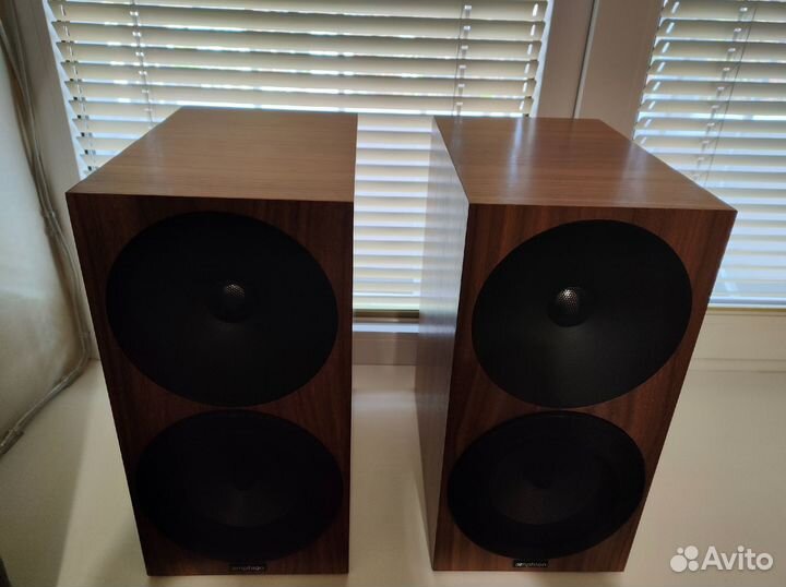 Акустическая система Amphion Argon3S Walnut