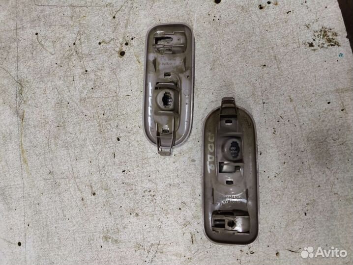 Плафон салонный Dodge intrepid (1993-1997)