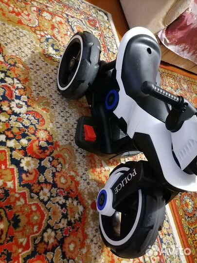 Электромобиль