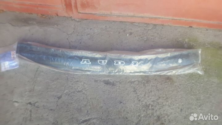 Дефлектор на капот (мухобойка) на audi 80 b3