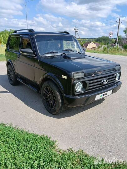 LADA 4x4 (Нива) 1.7 МТ, 2005, 100 000 км