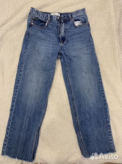 Джинсы stradivarius