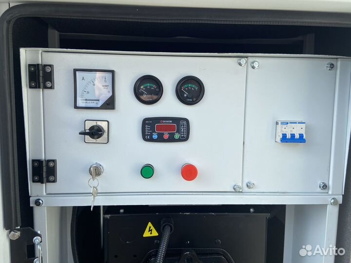 Дизельный генератор 30 кВт амперос (в кожухе)