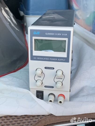 Источник питания регулируемый акип 1102