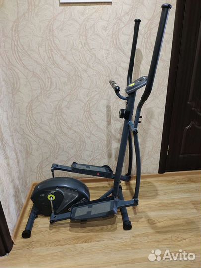 Эллиптический тренажер torneo