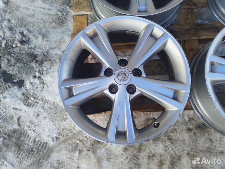 Комплект литых дисков Lexus RX R18