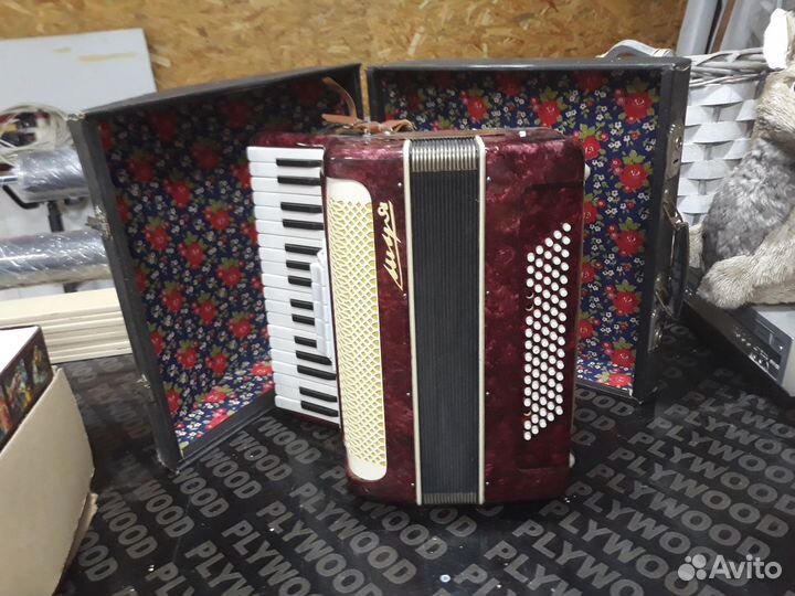 Аккордеон Шуя 34х80-III-5