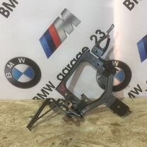 BMW F20 Кронштейн DVD-чейнджера/видеокам. зад. вид