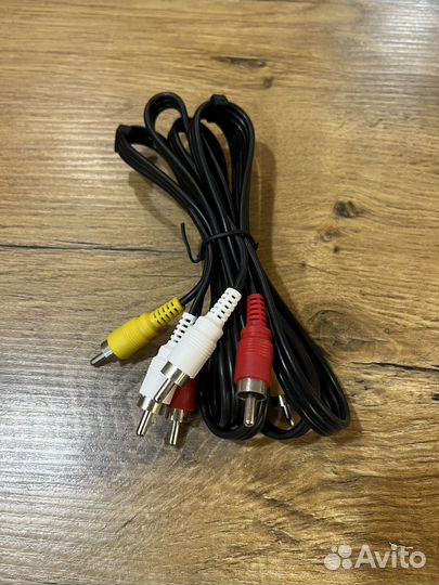 Аудио-видео кабеля 
