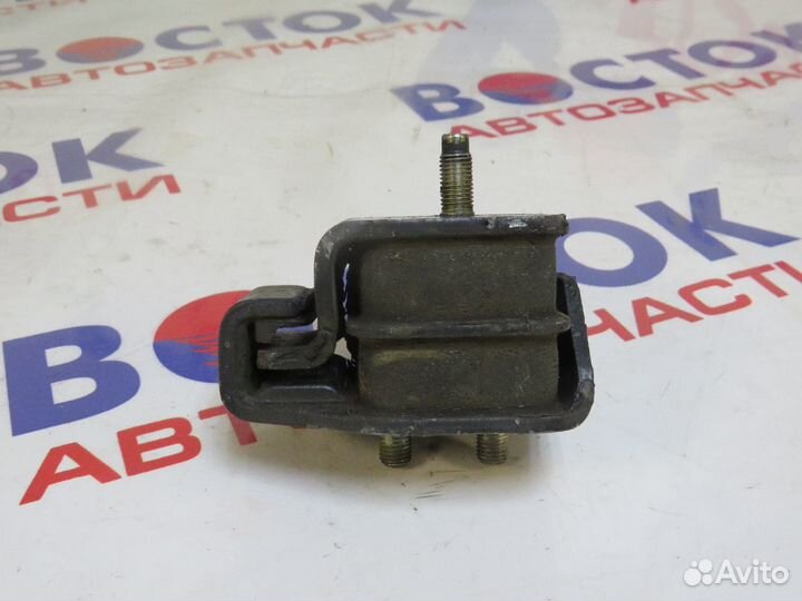 Подушка двигателя левоправо subaru legacy BE5, BE9