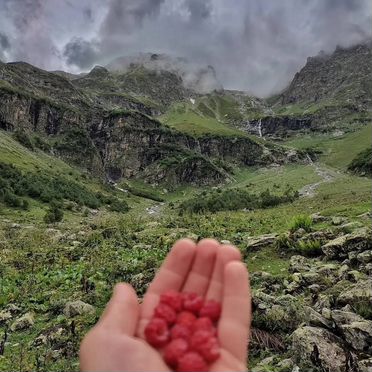 Поход Софийские водопады
