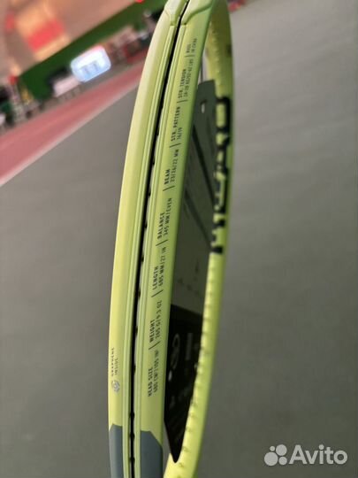 Теннисная ракетка для большого тенниса