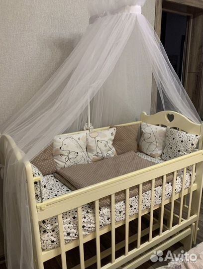 Бортики в детскую кроватку/соски pigeon новые m ll