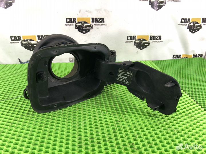 Лючок бензобака BMW X1