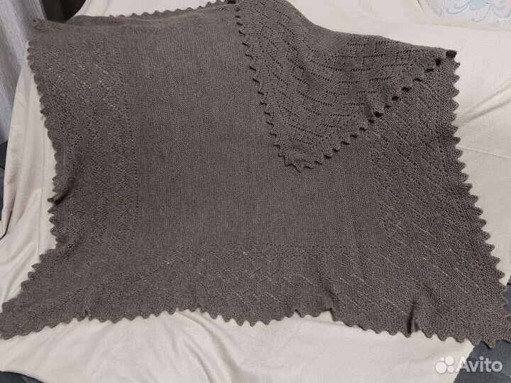 Шаль пуховая