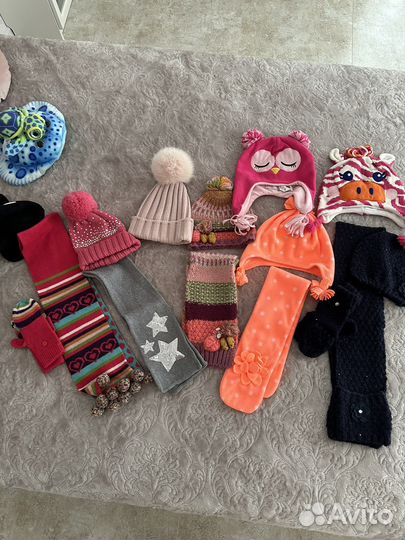 Шапки и шарфы комплектами