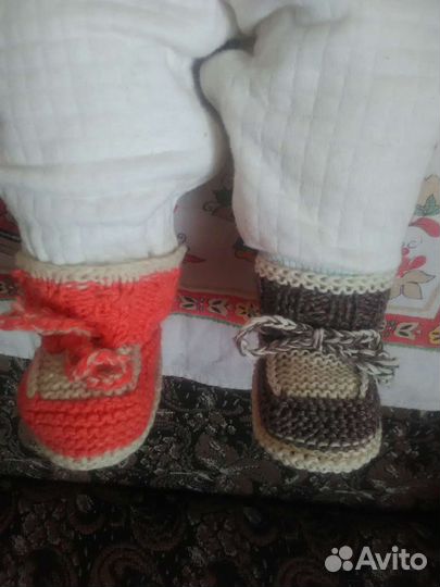 Вязанные пинетки, разные