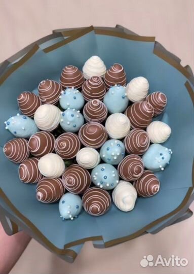 Клубника в шоколаде в Красногорске, букеты из ягод