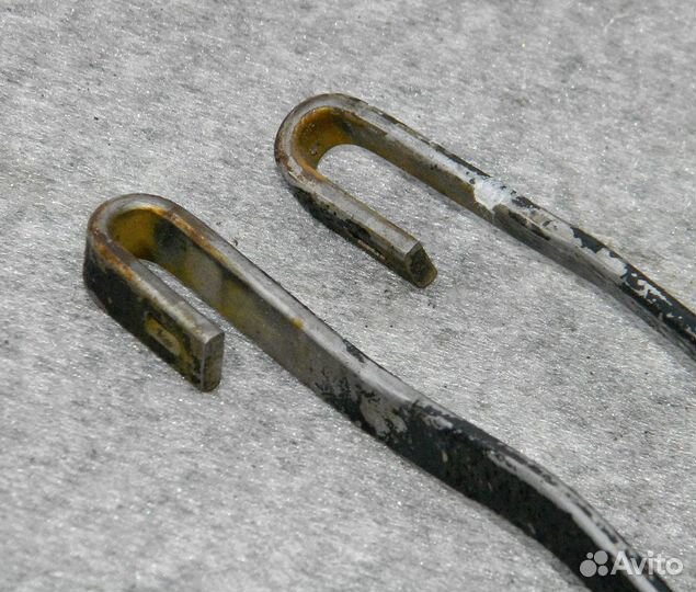 Поводок дворников Skoda Felicia