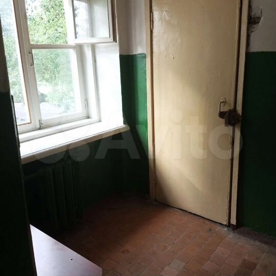 Комната 19,3 м² в > 9-к., 2/5 эт.