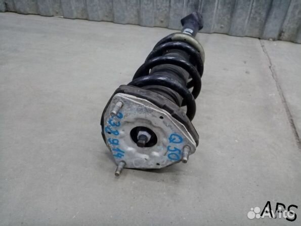 Стойка передняя Инфинити ку 50 2013-2022