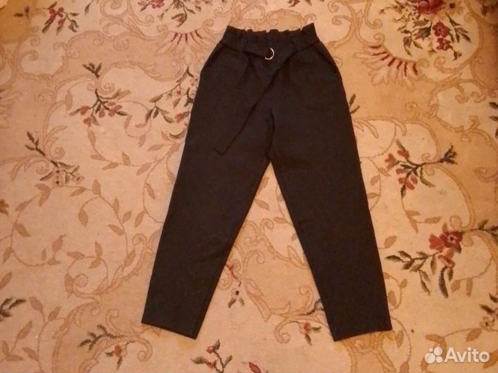 Брюки капри