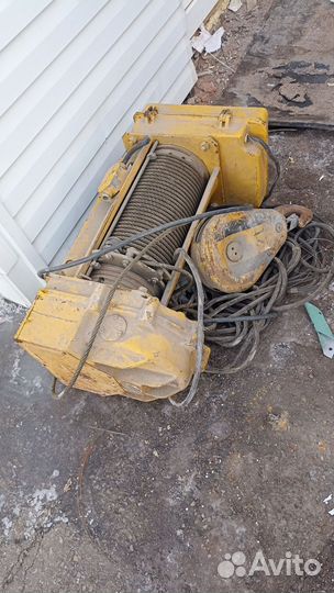 Кран, подъемник