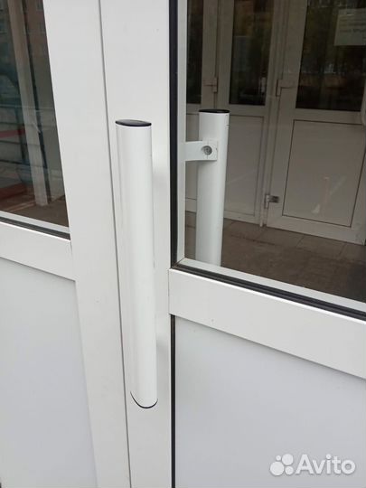 Ручка прямая для алюминиевых и пластиковых дверей