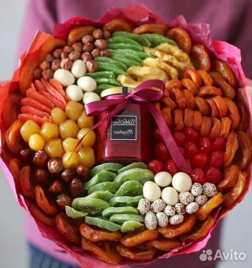 Съедобные букеты из сухофруктов