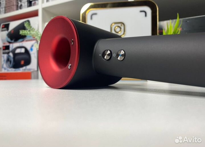 Фен Dyson новый