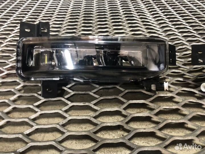 Дневной ходовой огонь передний Bmw 3 G20 2018-2023