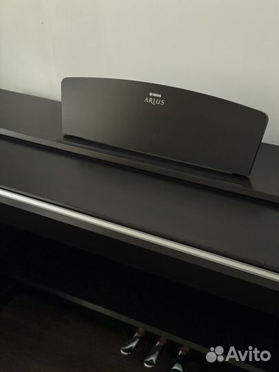 Цифровое фортепиано(пианино) yamaha arius YDP-141