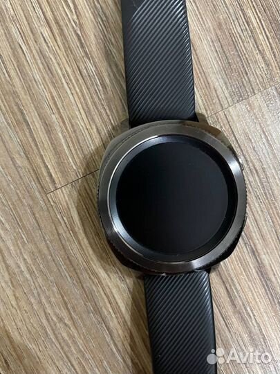 Часы Samsung gear sport
