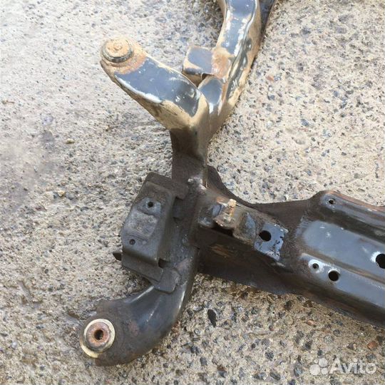 Балка подмоторная Опель Вектра Б