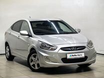 Hyundai Solaris 1.6 AT, 2012, 216 000 км, с пробегом, цена 766 000 руб.