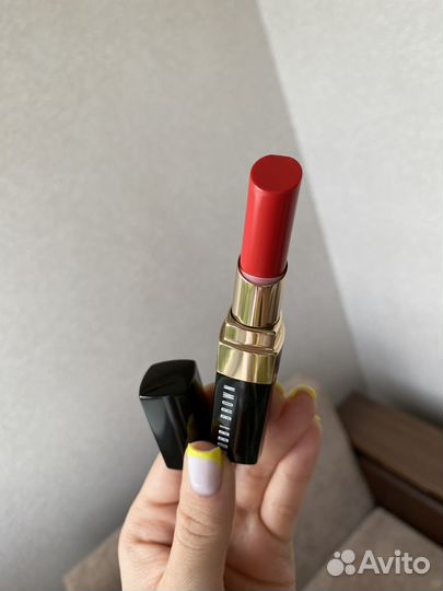 Питательная красная помада Bobbi Brown coral pop